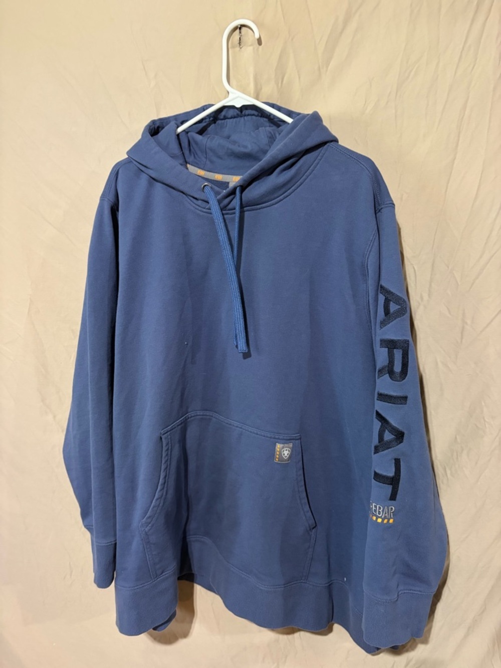 Ariat sweatshirt